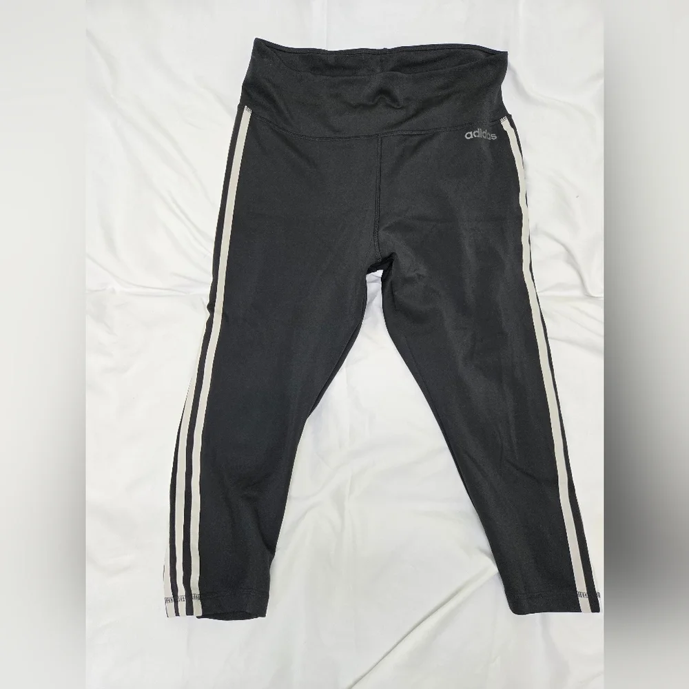 Addidas Capri - Picture 4 of 5